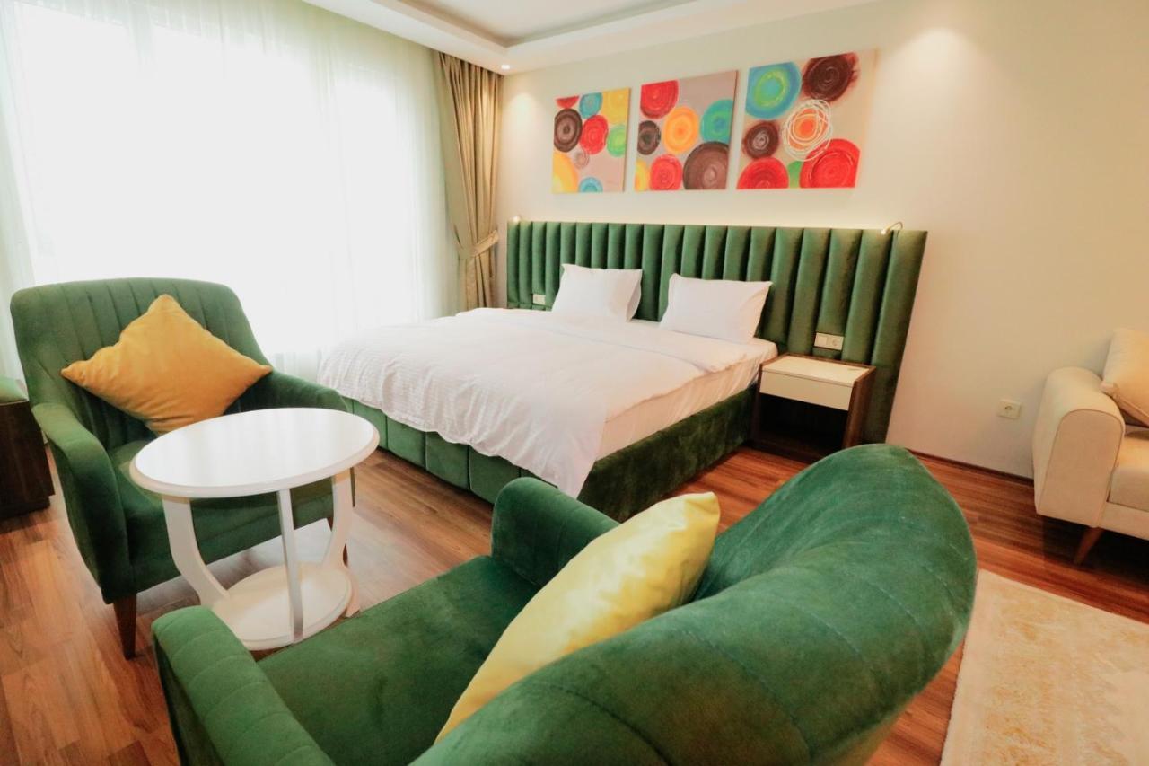 Grand Luxury Aparthotel Ялова Екстериор снимка