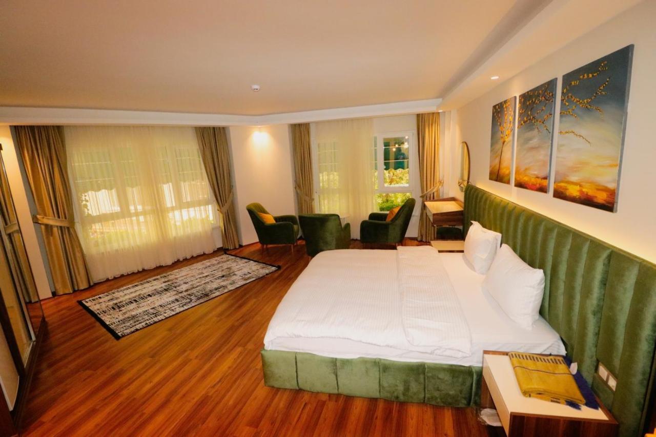 Grand Luxury Aparthotel Ялова Екстериор снимка