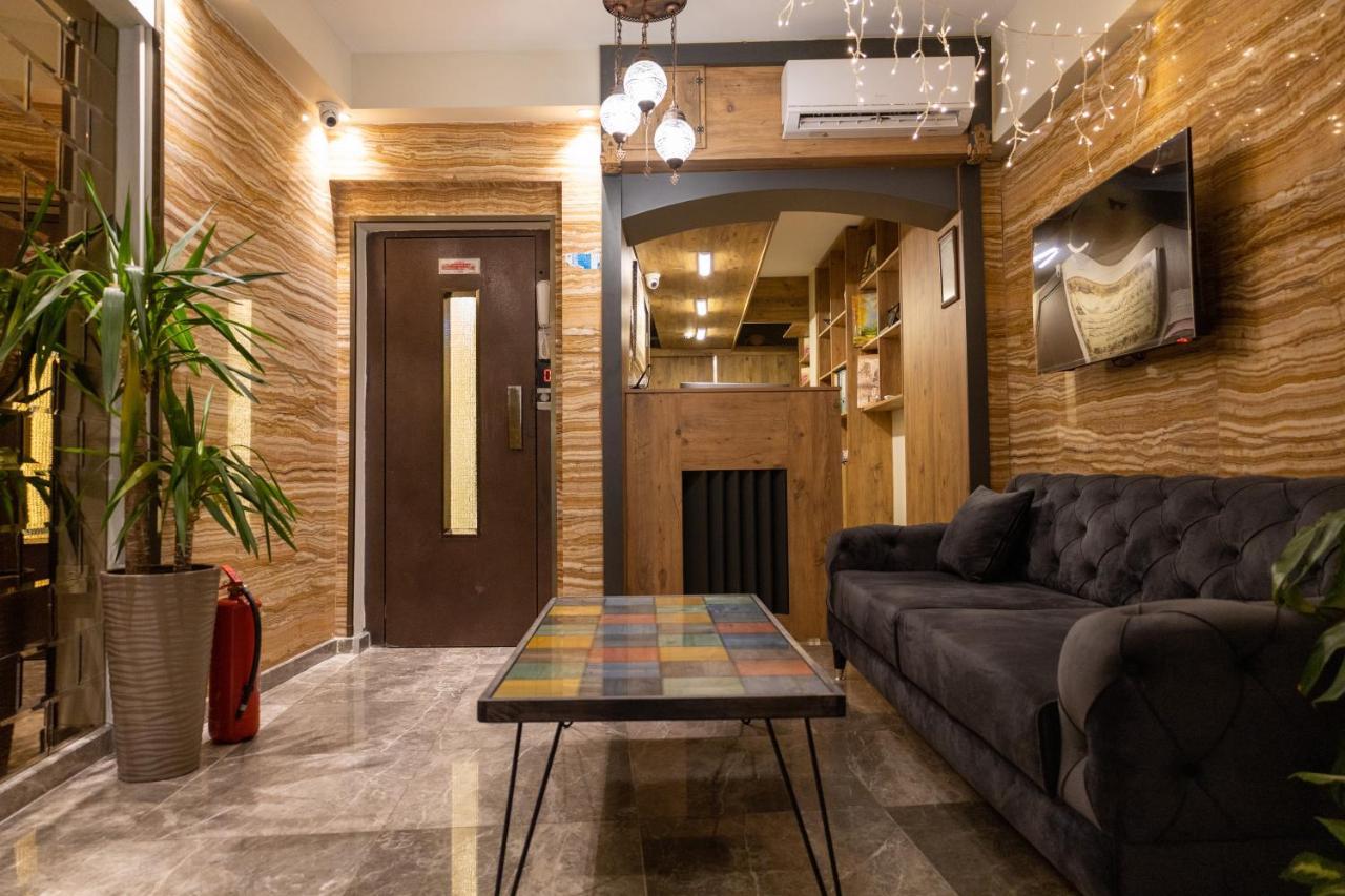 Grand Luxury Aparthotel Ялова Екстериор снимка