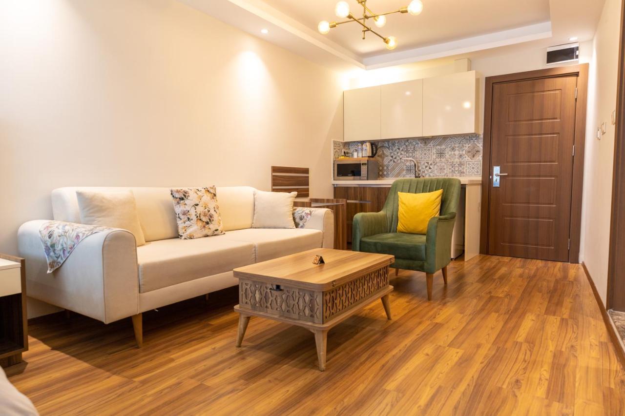 Grand Luxury Aparthotel Ялова Екстериор снимка